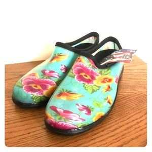 BRAND NEW SLOGGERS 🌸🌼🌱